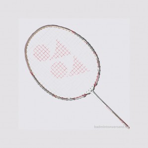Yonex Nanoray 700FX